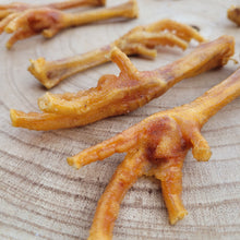 Cargar imagen en el visor de la galería, Patas de pollo
