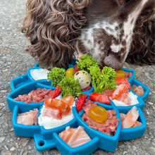 Cargar imagen en el visor de la galería, Lick Mat Mandala - alfombra comedero