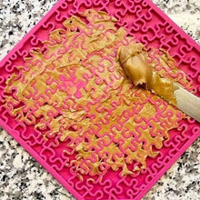 Cargar imagen en el visor de la galería, Lick Mat Puzzle - alfombra comedero