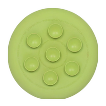 Cargar imagen en el visor de la galería, Lickimat UFO - alfombra comedero