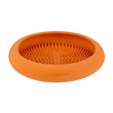 Cargar imagen en el visor de la galería, Lickimat UFO - alfombra comedero