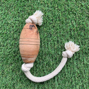 Olivi - Juguete de madera con cuerda - Balón de Rugby